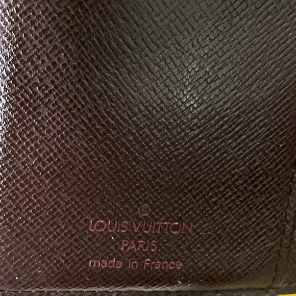 Authentic Louis Vuitton Damier Ebene Wallet - Picture 10 of 14